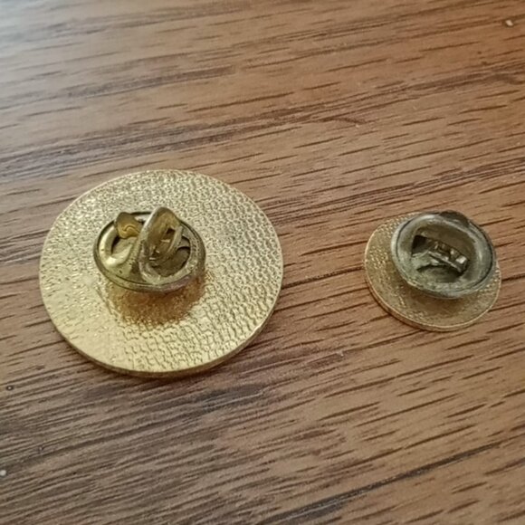 World Cup @Italy Pin Backs/2 - Picture 3 of 5